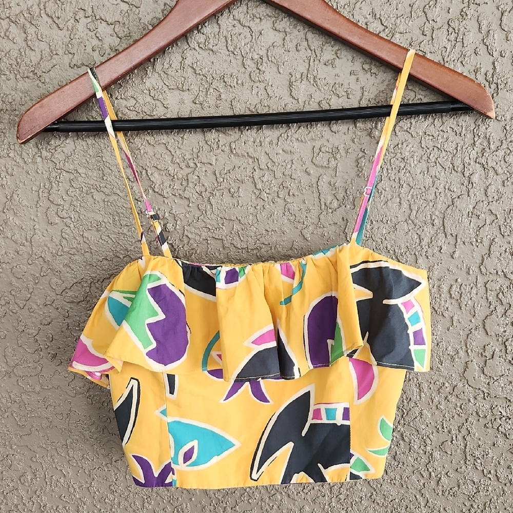 Zara Ruffled Spaghetti Strap Geometric Crop Top - Picture 2 of 8